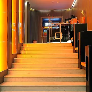 Orange 4*, Rome Italy