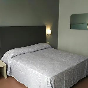 Arcadia 3*, Ciampino Italy